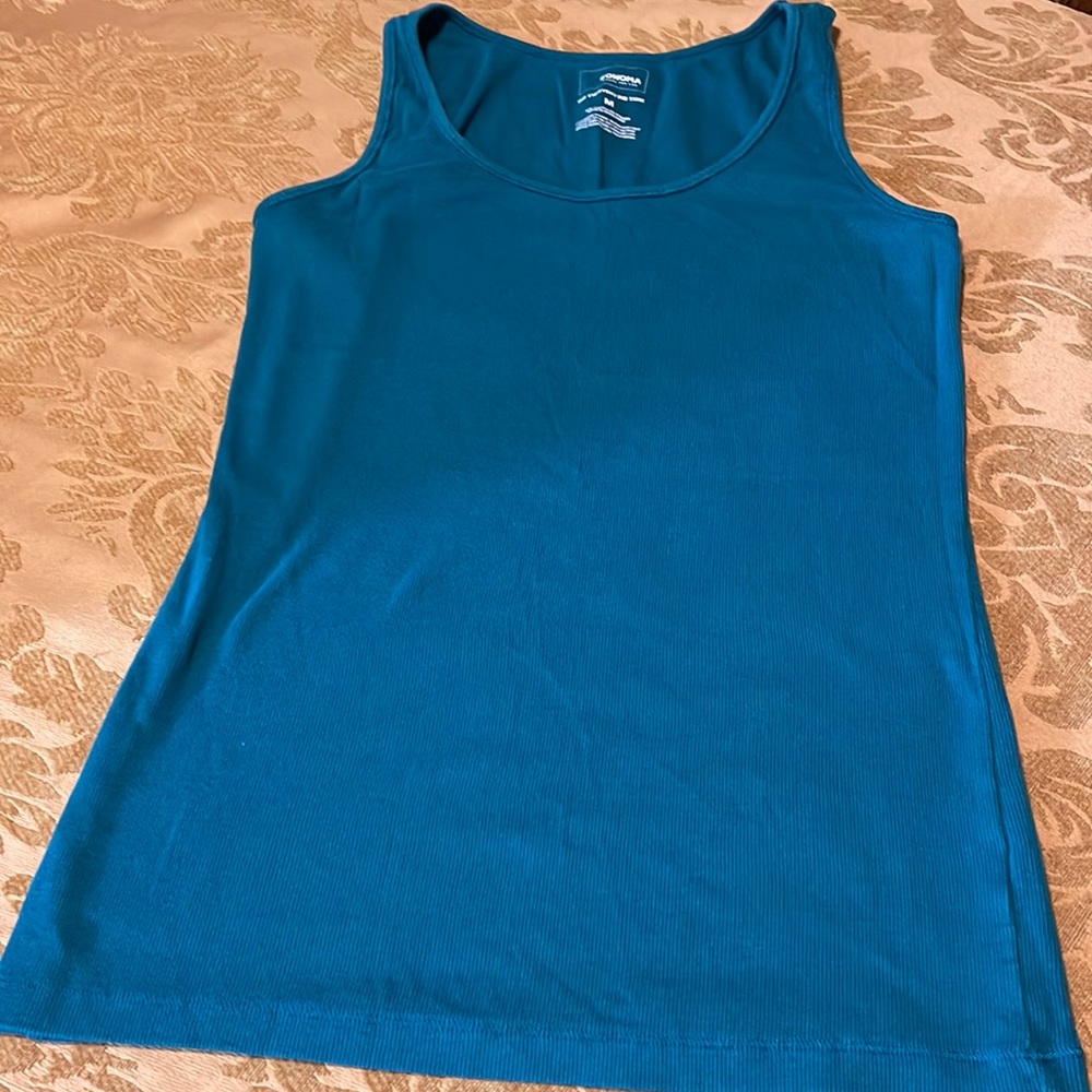 Used top size M